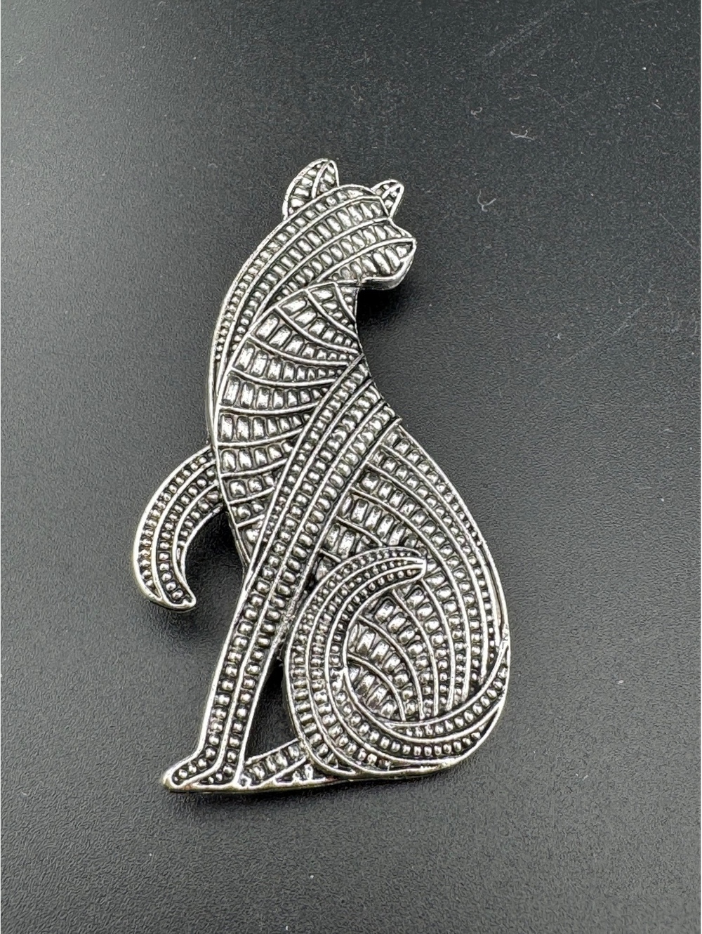 Intricately Designed Silver-Tone Cat Brooch